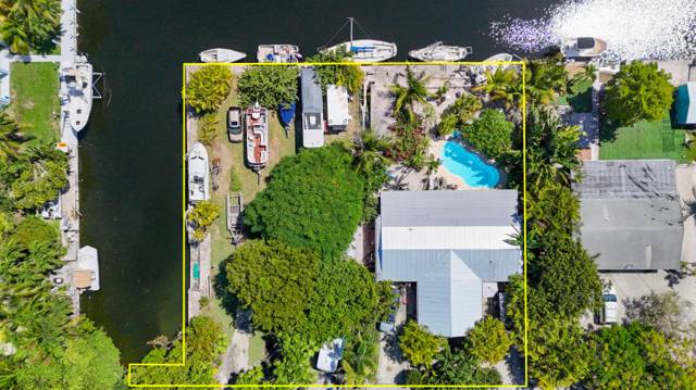 545 Ixora Drive
