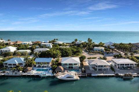 232 W Seaview Drive, Duck Key FL - photo 6 of 72