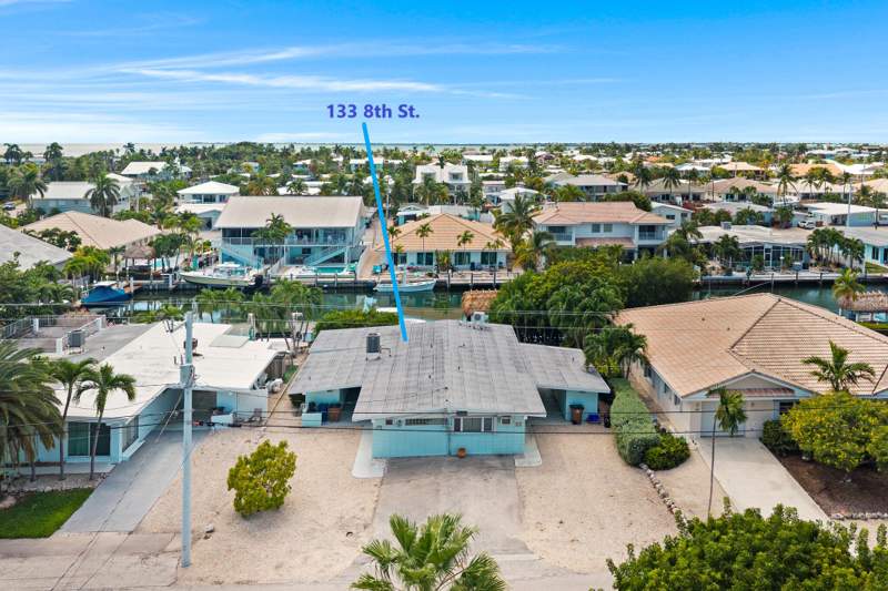 2 bedroom Half Duplex at 133 8Th Street, Key Colony Bch 1st Addn Amd Plat (53.5), Key Colony — photo 4