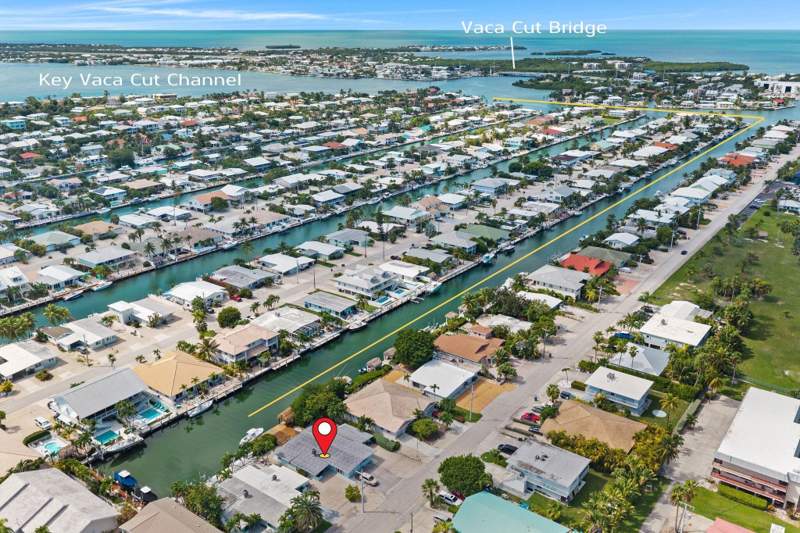 2 bedroom Half Duplex at 133 8Th Street, Key Colony Bch 1st Addn Amd Plat (53.5), Key Colony — photo 3