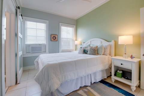 1500 Seminary Street #Apt 2D, Key West FL - photo 16 of 20