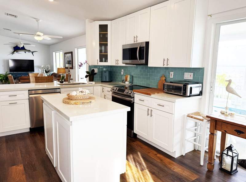 4 bedroom Single Family Residence at 800 S Marina Avenue, Silver Shores (96.0), Key Largo — photo 3