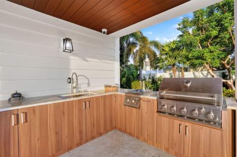 328 S Coconut Palm Boulevard, Plantation Key FL - photo 23 of 85