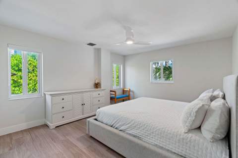 59 W Plaza Del Sol, Lower Matecumbe FL - photo 15 of 80