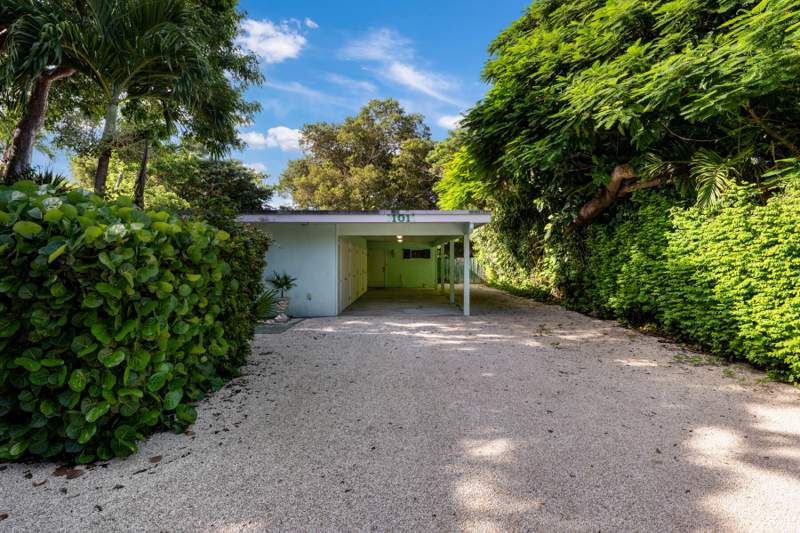 4 bedroom Single Family Residence at 101 Orange Lane, Plant Beach (87.5), Plantation Key — photo 2