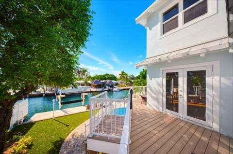 2143 Yellowtail Drive, Marathon FL - photo 18 of 62