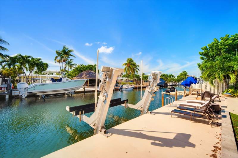3 bedroom Single Family Residence at 2143 Yellowtail Drive, Venice (52.0), Marathon — photo 3