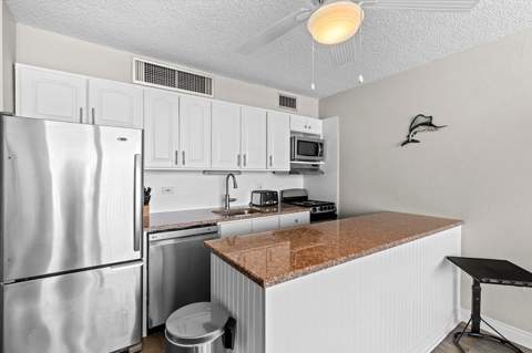 301 Sombrero Boulevard #202, Marathon FL - photo 9 of 23