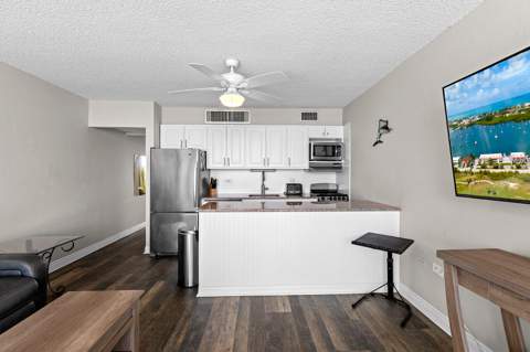 301 Sombrero Boulevard #202, Marathon FL - photo 10 of 23