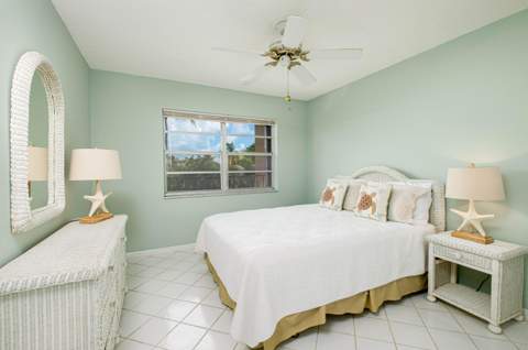 79901 Overseas Highway #410, Upper Matecumbe Key Islamorada FL - photo 15 of 24