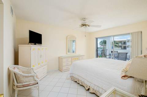 79901 Overseas Highway #410, Upper Matecumbe Key Islamorada FL - photo 10 of 24