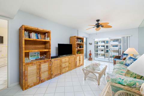 79901 Overseas Highway #410, Upper Matecumbe Key Islamorada FL - photo 9 of 24