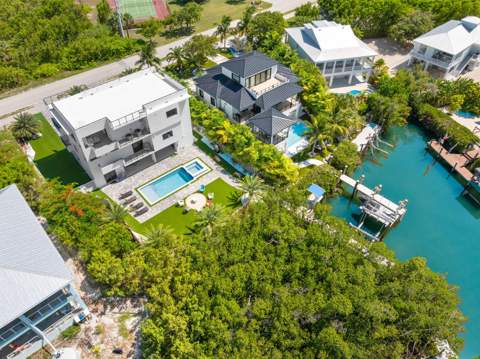 136 Coco Plum Drive, Marathon FL - photo 8 of 100