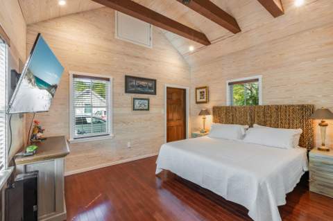 832 Johnson Lane, Key West FL - photo 10 of 20