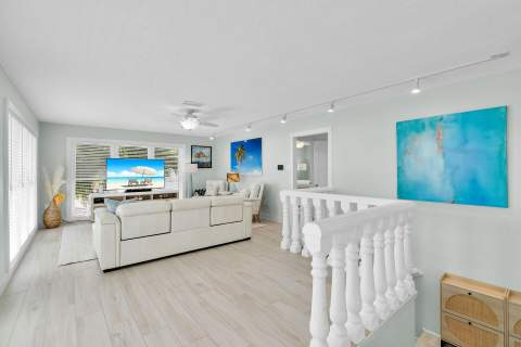 2110 Dolphin Drive, Marathon FL - photo 13 of 44