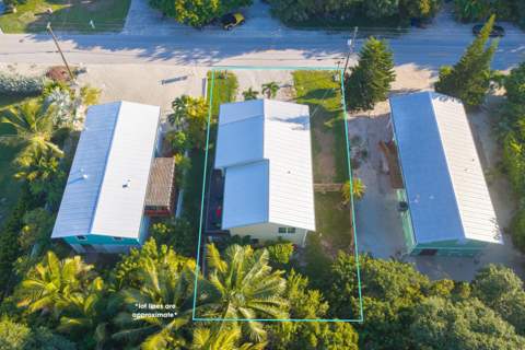 29283 Coconut Palm Drive, Big Pine Key FL - photo 12 of 48