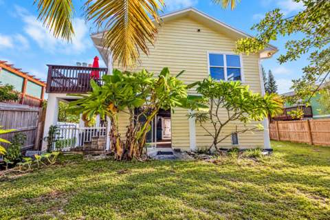 29283 Coconut Palm Drive, Big Pine Key FL - photo 13 of 48