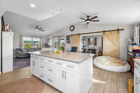 29283 Coconut Palm Drive, Big Pine Key FL - photo 22 of 48
