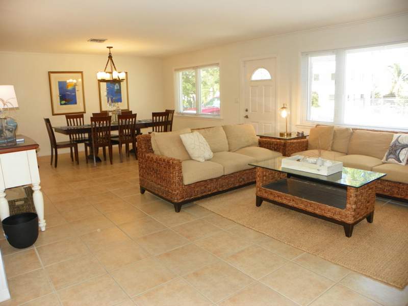 2 bedroom Single Family Residence at 29544 Independence Avenue, Pine Channel Estates (29.5), Big Pine Key — photo 2