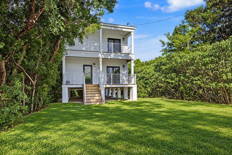3 bedroom Single Family Residence at 13 Oceanview Boulevard, Seaside Sub (94.5), Key Largo — photo 2