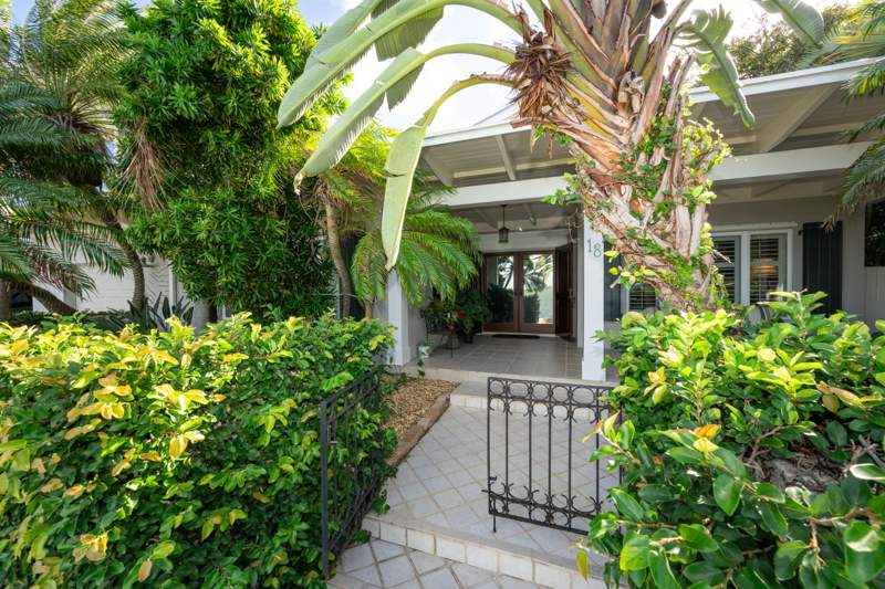 5 bedroom Single Family Residence at 18 Hilton Haven Road, Hilton Haven Sec 2 A (2.0), Key West — photo 5