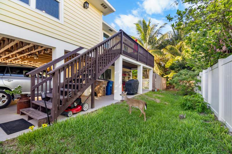 3 bedroom Single Family Residence at 29283 Coconut Palm Drive, Eden Pines Colony (29.0), Big Pine Key — photo 5