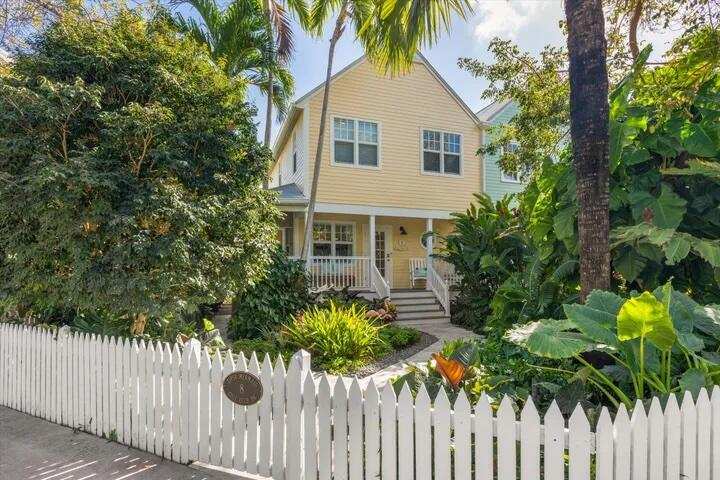 3 bedroom Townhouse at 8 Golf Club Drive, Key West Golf Club Dev (4.0), Key West — photo 1