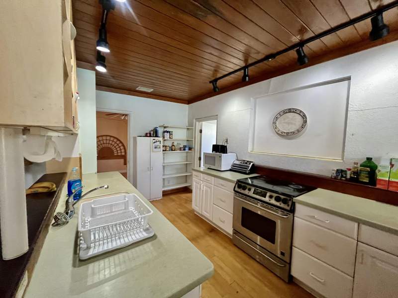 4 bedroom Multi-Units at 5 Hilton Haven Drive, Hilton Haven Sec 1 A (2.0), Key West — photo 5