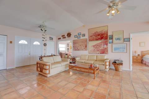 312 E Caribbean Drive, Summerland Key FL - photo 7 of 40