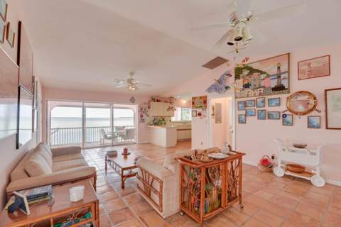 312 E Caribbean Drive, Summerland Key FL - photo 9 of 40