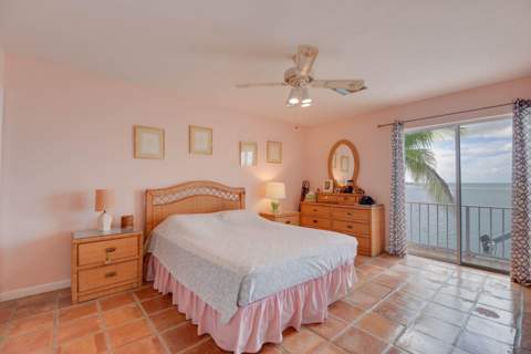 312 E Caribbean Drive, Summerland Key FL - photo 16 of 40