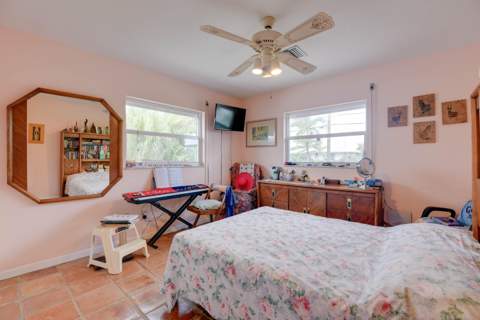312 E Caribbean Drive, Summerland Key FL - photo 21 of 40