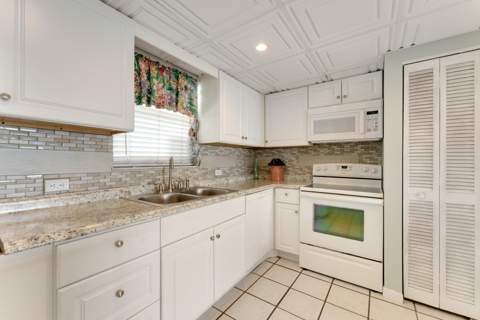 200 Wrenn Street #Apt 601, Plantation Key FL - photo 6 of 32