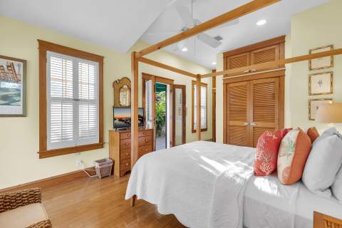 1320 Eliza Street, Key West FL - photo 24 of 49