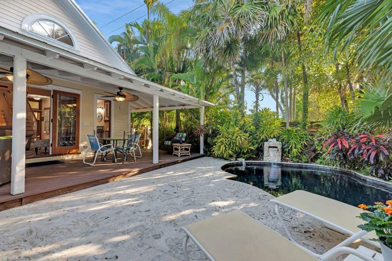 4 bedroom Single Family Residence at 1320 Eliza Street, Knights Sub (2.0), Key West — photo 2