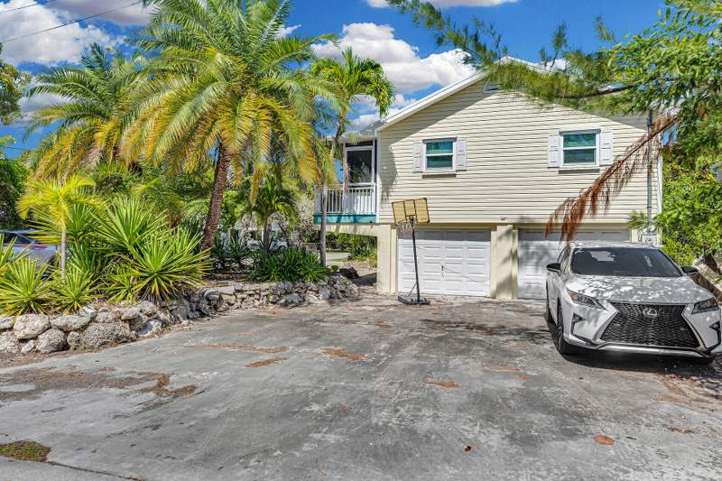 3 bedroom Single Family Residence at 31107 Avenue I, Sands Sub (31.0), Big Pine Key — photo 3