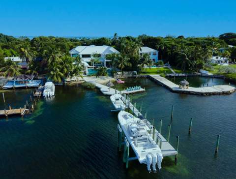 16 Avacado Street, Upper Matecumbe Key Islamorada FL - photo 7 of 186