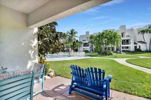 601 W Ocean Drive #302, Key Colony FL - photo 24 of 38