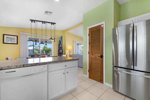 692 Blackbeard Road, Little Torch Key FL - photo 17 of 63