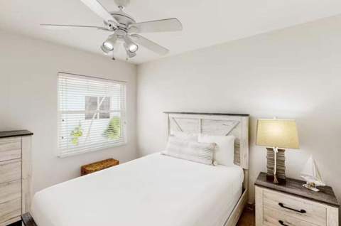 360 3rd St Ocean Street, Key Colony FL - photo 17 of 20