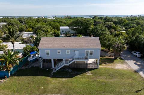 31315 Avenue B, Big Pine Key FL - photo 9 of 35