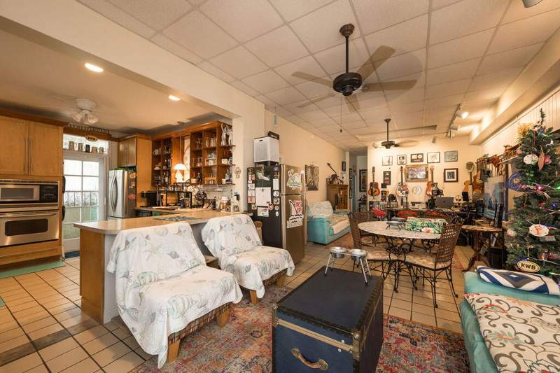 8 bedroom Multi-Units at 905 Grinnell Street, Key West, Key West — photo 5