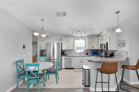 511 Avenue D #B, Big Coppitt FL - photo 7 of 21