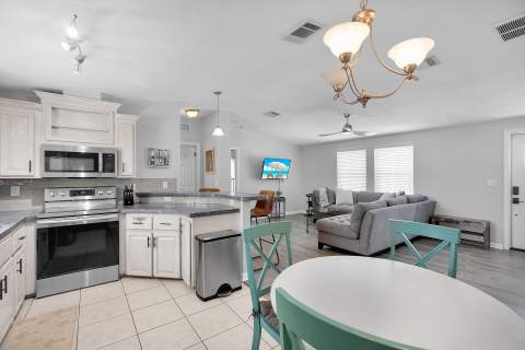 511 Avenue D #B, Big Coppitt FL - photo 9 of 21