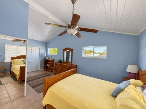29324 Coconut Palm Drive, Big Pine Key FL - photo 13 of 25