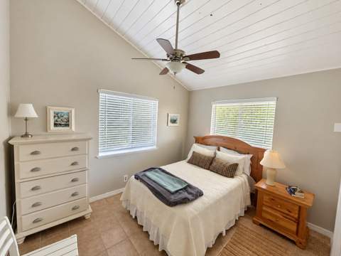 29324 Coconut Palm Drive, Big Pine Key FL - photo 18 of 25