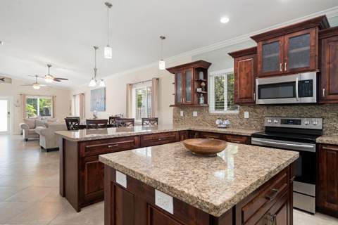 38 Transylvania Avenue, Key Largo FL - photo 8 of 40