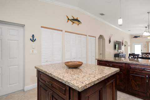 38 Transylvania Avenue, Key Largo FL - photo 9 of 40