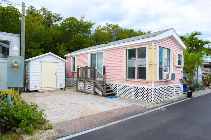 1 bedroom Mobile Home at 6099 Overseas Highway #Lot 60W, Keys RV/Mobile Home Condominium (50.5), Marathon — photo 3