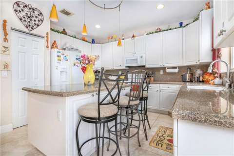 7635 19th Court, Pembroke Pines FL - photo 9 of 24